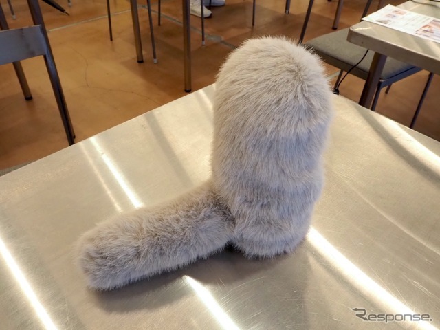 ルーデンスAIのペットロボット、INU