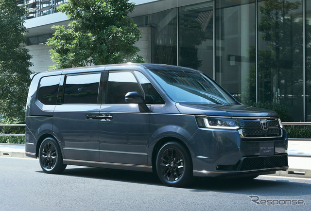 ホンダ ステップワゴン e:HEV スパーダブラック エディション