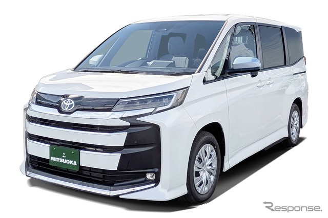 光岡 ノア・ヴォクシー Type S