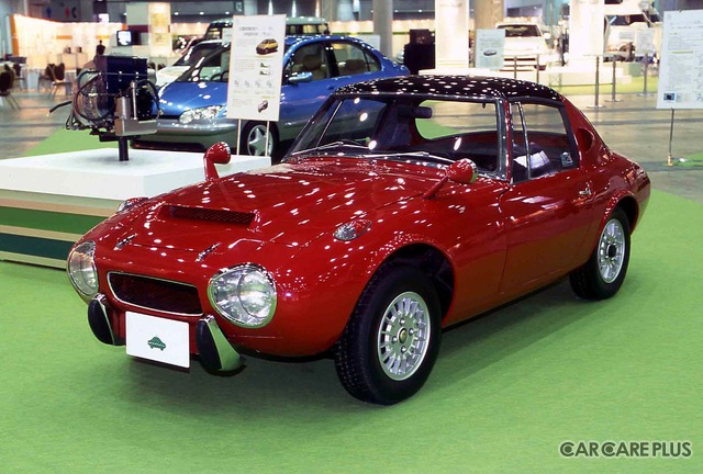 1977年の東京モーターショーに出展された“ヨタハチ”の「ガスタービン・ハイブリッド」モデル
