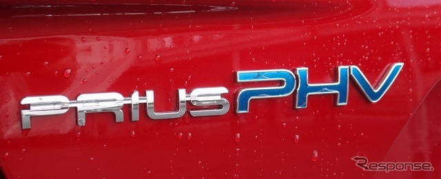 トヨタ プリウスPHV 新型
