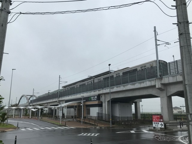 JR常磐線も整備が進み、新しくなった坂元駅の駅前に「夢いちごの郷」はある。