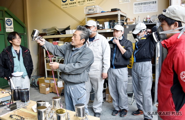 職人が教える「塗装」のキホン… 次世代を担う若人へ知識と技のバトン　長野県飯田技術専門校