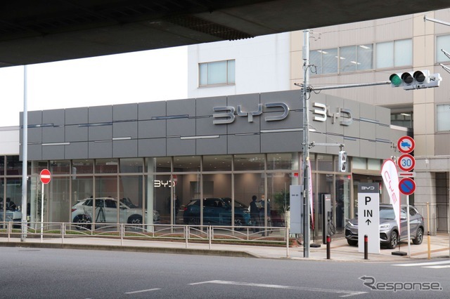 BYD正規ディーラー1号店オープン：販売戦略を分析