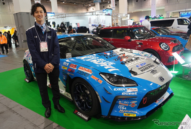 近畿大学体育会自動車部「KINDAI BIG BLUE RACING」の木暮陵弥さんとGR86