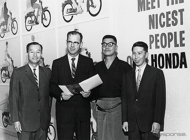 藤澤武夫（向かって右から2番目、1963年）