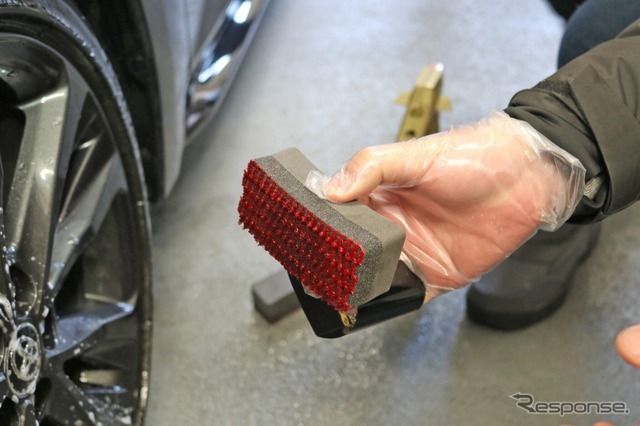 タイヤの凹凸に入った汚れもきれいに洗浄できるのが特徴