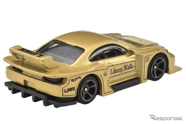 LBスーパーシルエット・日産シルビア [S15]（7月1日発売）