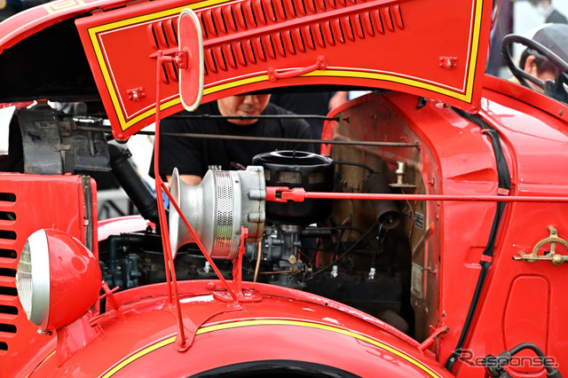 ニッサン180型消防ポンプ自動車（東京国際消防防災展2023）