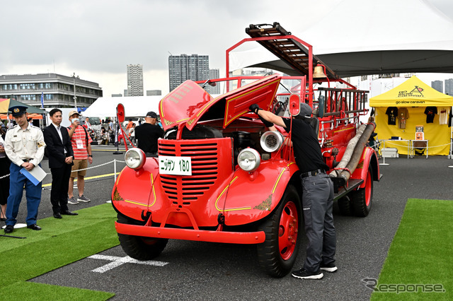 ニッサン180型消防ポンプ自動車（東京国際消防防災展2023）