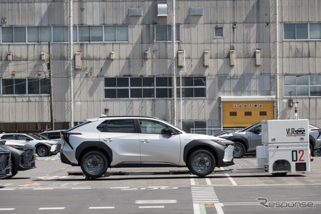 車両搬送ロボットによる物流問題への対応（元町工場）