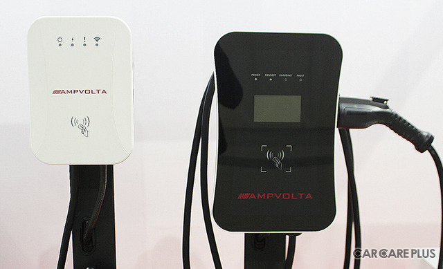アンプボルタジャパン、8万円の手頃価格で1時間40kｍ走行分の充電が可能な「EV充電器」…【AA東北2023】