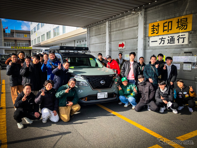 日産自動車技術専門学校の学生が作成したカスタムカーが「東京オートサロン2024」で展示