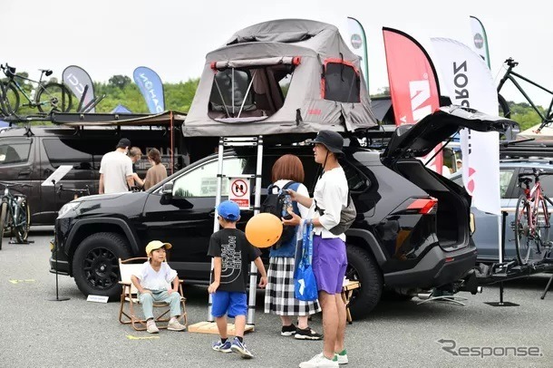 展示車両の一例(過去開催時の様子)